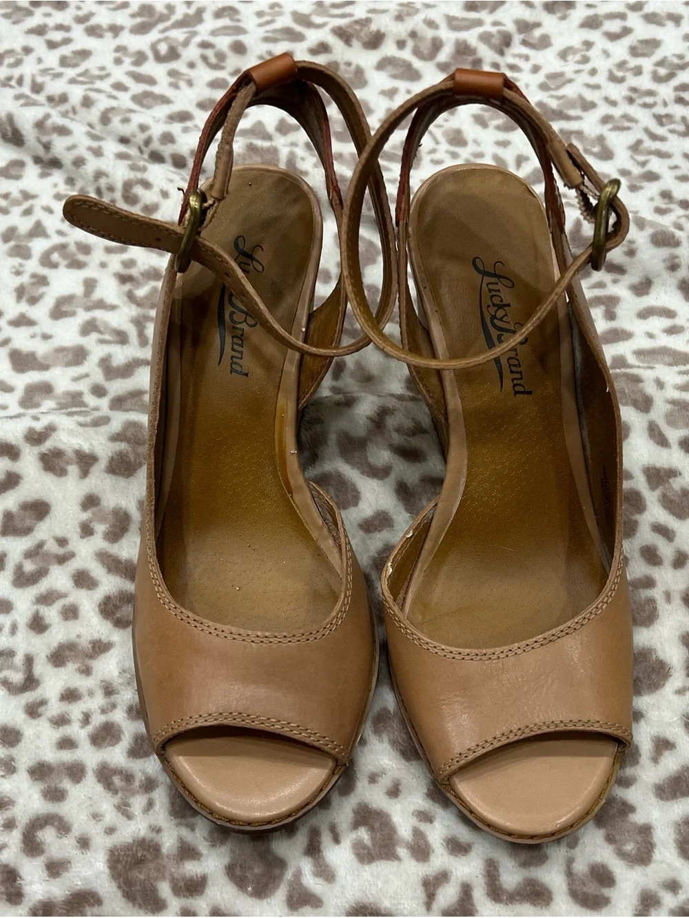 Lucky Brand Women's Tan Leather Peep-Toe Slingbacks